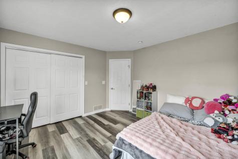 850 Fairway Drive Howard OH 43028