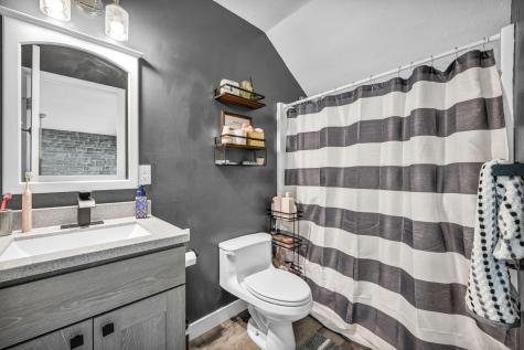 850 Fairway Drive Howard OH 43028