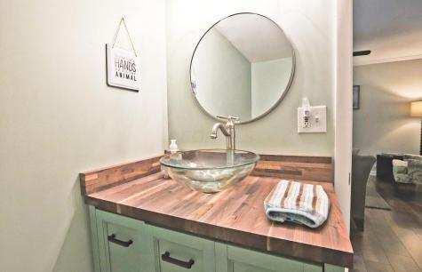 15 Orchard View Court Howard OH 43028