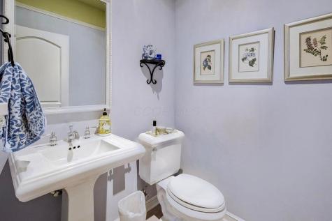 1436 Greenbrier Drive Mount Vernon OH 43050