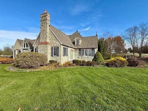 1436 Greenbrier Drive Mount Vernon OH 43050
