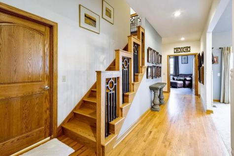 1436 Greenbrier Drive Mount Vernon OH 43050