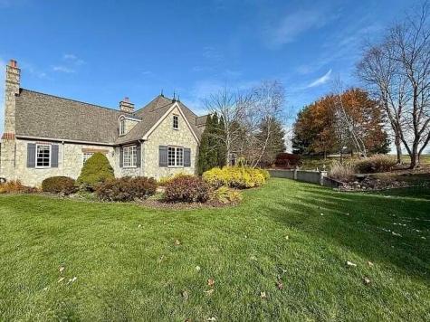 1436 Greenbrier Drive Mount Vernon OH 43050