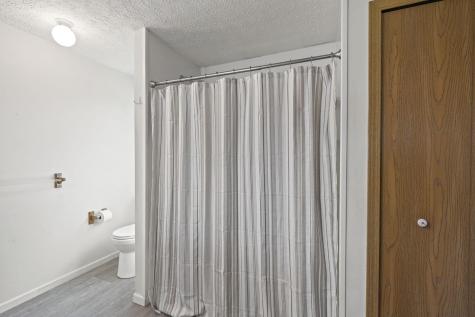 11455 Colwill Road Gambier OH 43022