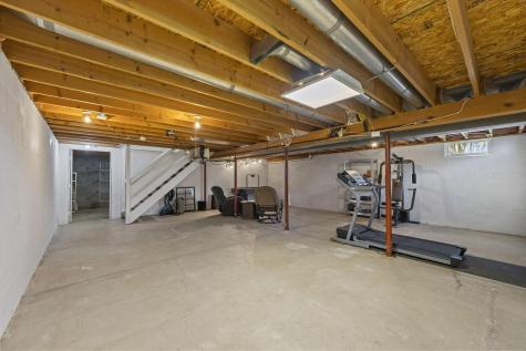 11455 Colwill Road Gambier OH 43022