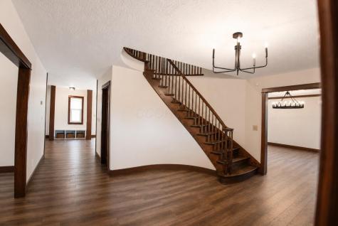 1291 Gambier Mount Vernon OH 43050