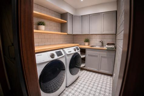 1291 Gambier Mount Vernon OH 43050