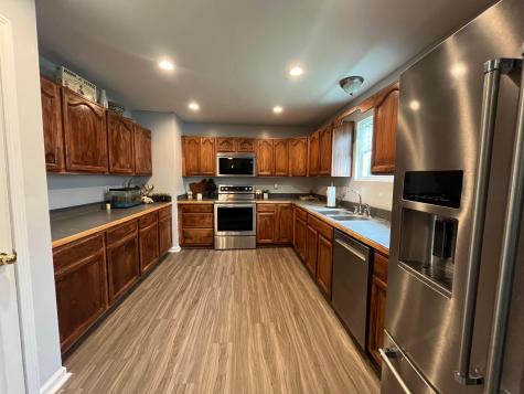 1 Hickory Mount Vernon OH 43050