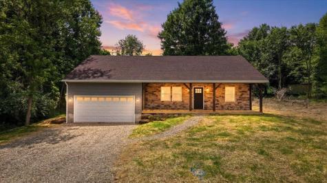 39 Cherry Hill Court Howard OH 43028