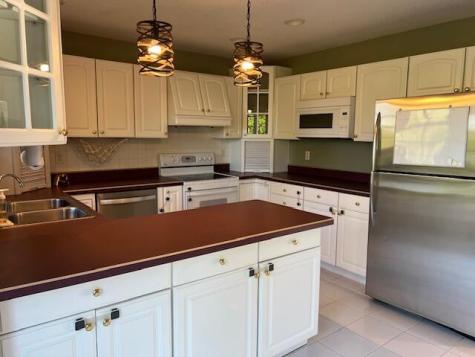 862 Fairway Drive Howard OH 43028