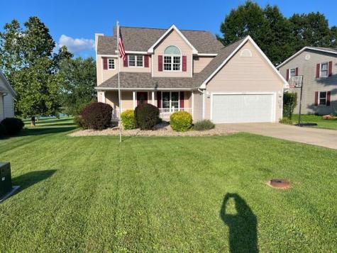 862 Fairway Drive Howard OH 43028
