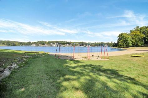 862 Fairway Drive Howard OH 43028