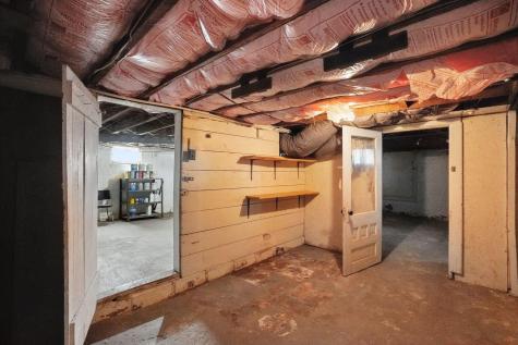 65 Mount Vernon Avenue Fredericktown OH 43019