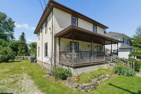 65 Mount Vernon Avenue Fredericktown OH 43019