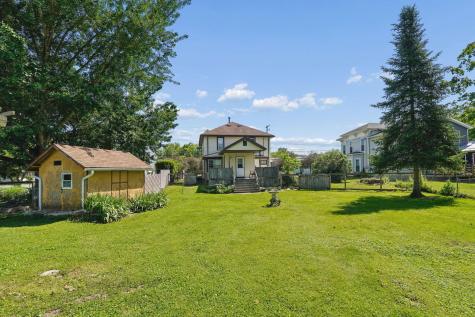 65 Mount Vernon Avenue Fredericktown OH 43019