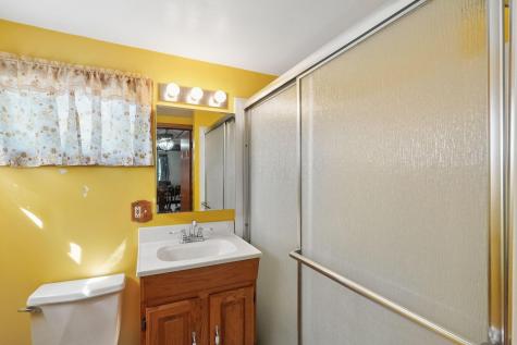 65 Mount Vernon Avenue Fredericktown OH 43019