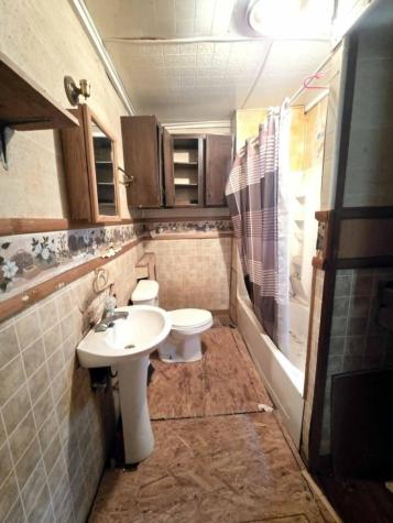 456 S Union Street Galion OH 44833
