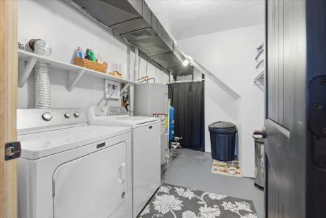 9310 Laymon Road Gambier OH 43022