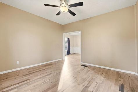 176 Mill Street Utica OH 43080