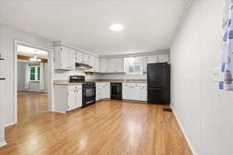 413 Chase Avenue Gambier OH 43022
