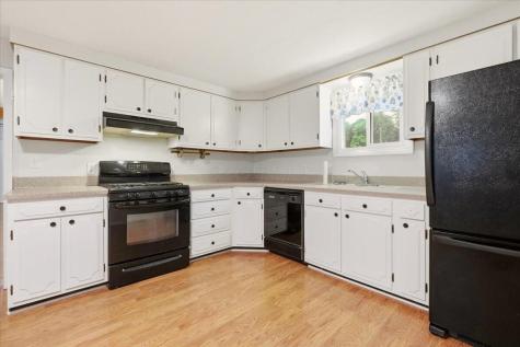413 Chase Avenue Gambier OH 43022