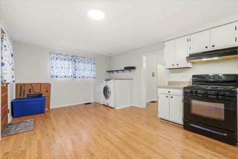 413 Chase Avenue Gambier OH 43022