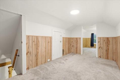 413 Chase Avenue Gambier OH 43022