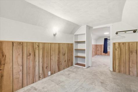 413 Chase Avenue Gambier OH 43022