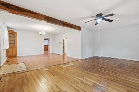 413 Chase Avenue Gambier OH 43022