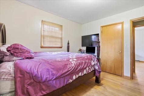 15 E Mound Street Fredericktown OH 43019