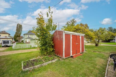 801 W Sugar Street Mount Vernon OH 43050