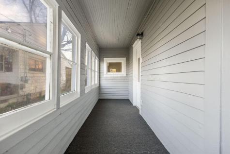 132 S Washington Street Utica OH 43080