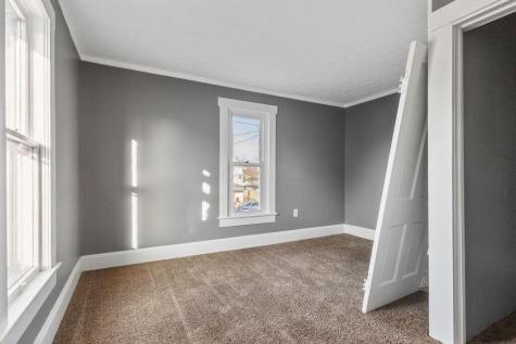 132 S Washington Street Utica OH 43080