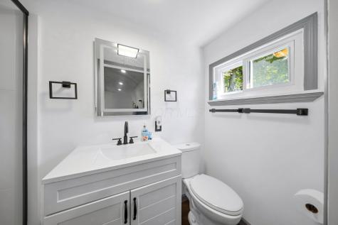 12 Mansfield Avenue Mount Vernon OH 43050