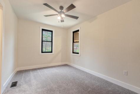 10705 Hazel Dell Road Howard OH 43028