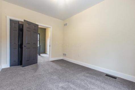 10705 Hazel Dell Road Howard OH 43028