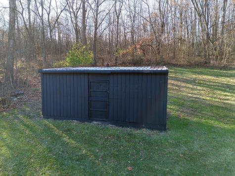 10705 Hazel Dell Road Howard OH 43028