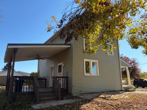 23515 Coshocton Road Howard OH 43028