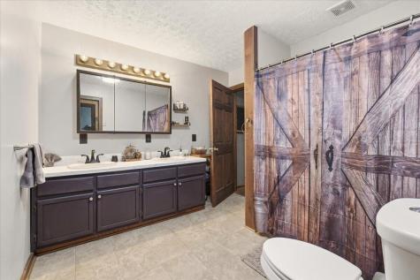 3200 Millersburg Road Gambier OH 43022