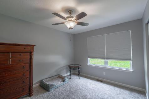 577 Floral Valley Drive W Howard OH 43028