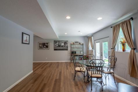 577 Floral Valley Drive W Howard OH 43028