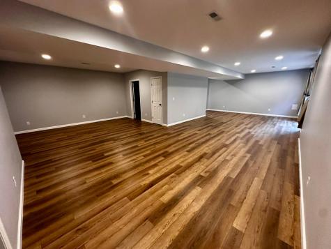 577 Floral Valley Drive W Howard OH 43028