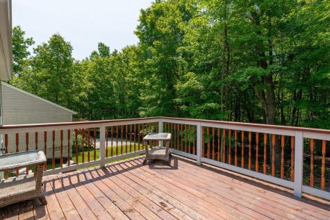 577 Floral Valley Drive W Howard OH 43028