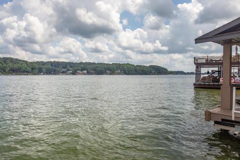 165 Green Valley Drive Howard OH 43028