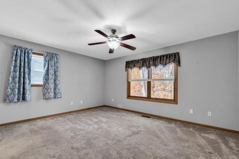 431 Highland Hills Circle Howard OH 43028