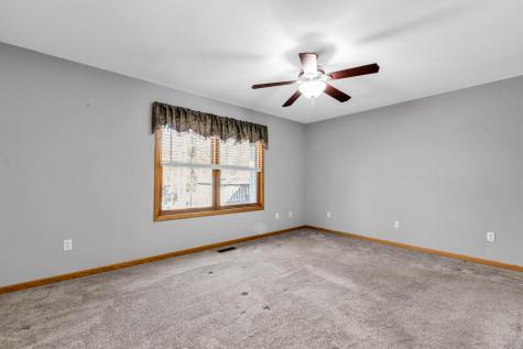 431 Highland Hills Circle Howard OH 43028