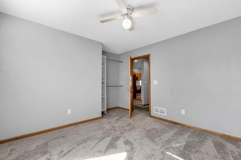 431 Highland Hills Circle Howard OH 43028