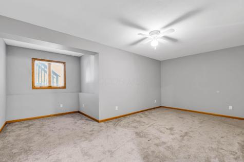 431 Highland Hills Circle Howard OH 43028