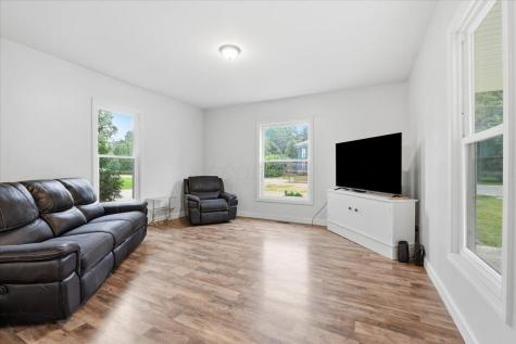 244 Newark Road Mount Vernon OH 43050