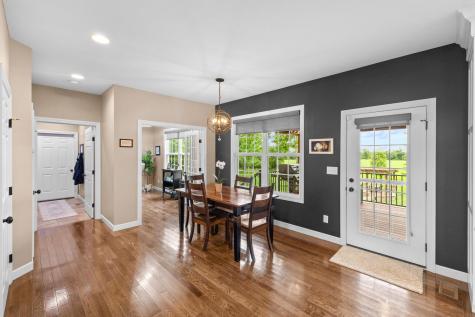 9596 Woodridge Circle Fredericktown OH 43019